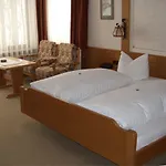 Flair Zum Hirsch Konukevi