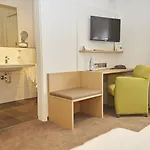 Flair Zum Hirsch Konukevi 3*